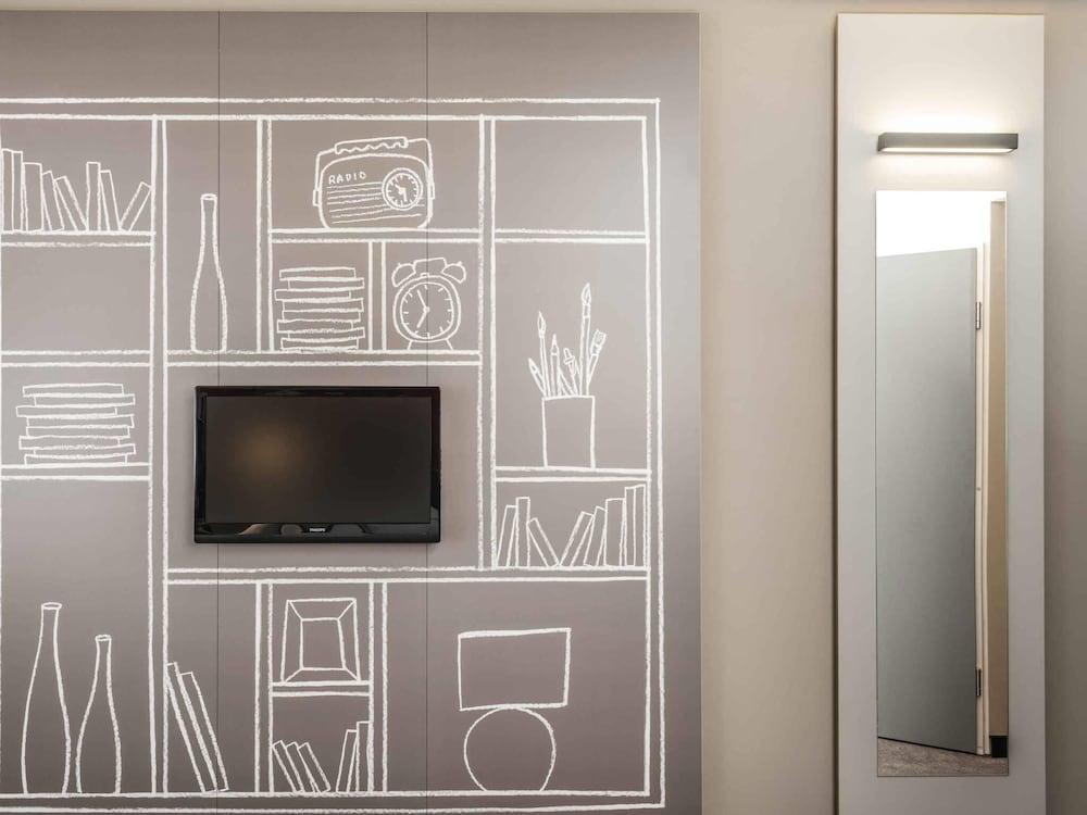 ibis Paris Porte de Clichy Centre