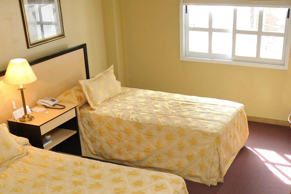 San Nicolas Plaza Hotel