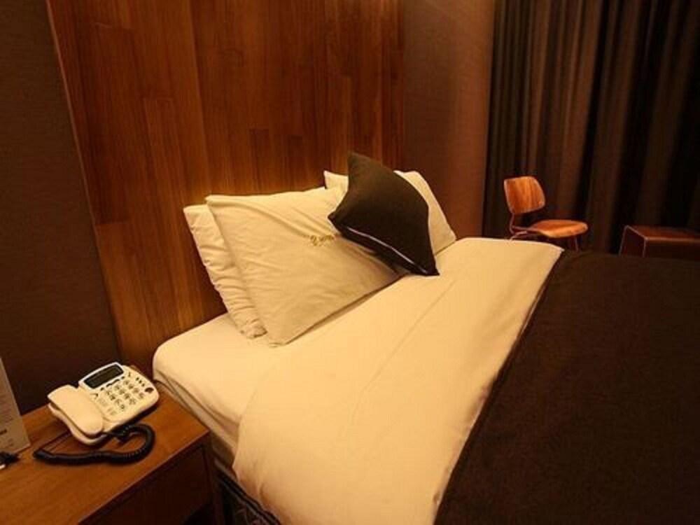 Designers Hotel The Rich