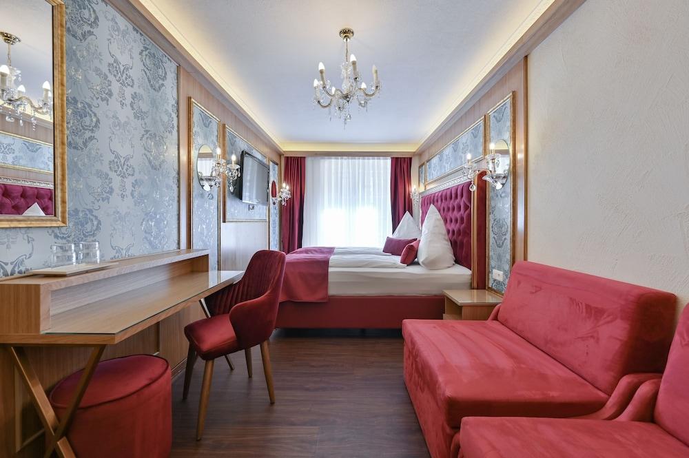 Hotel & Restaurant Ludwigs