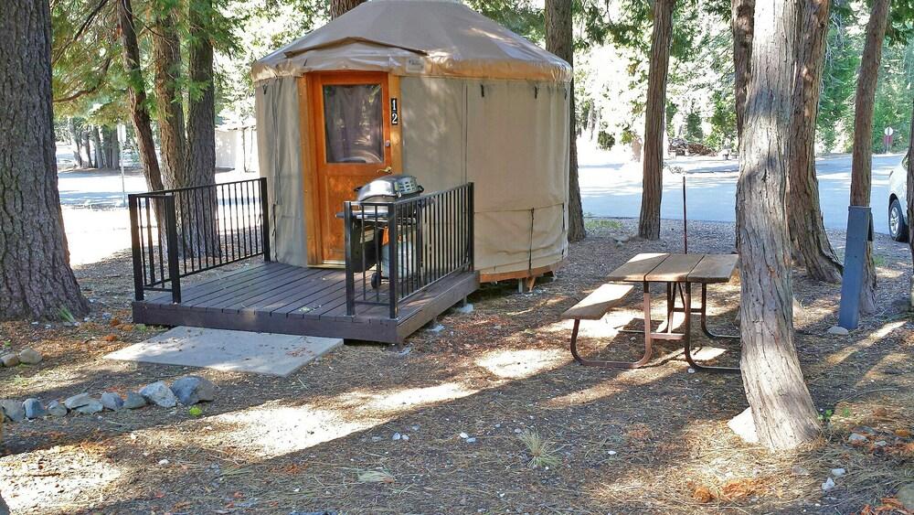 Snowflower RV Resort