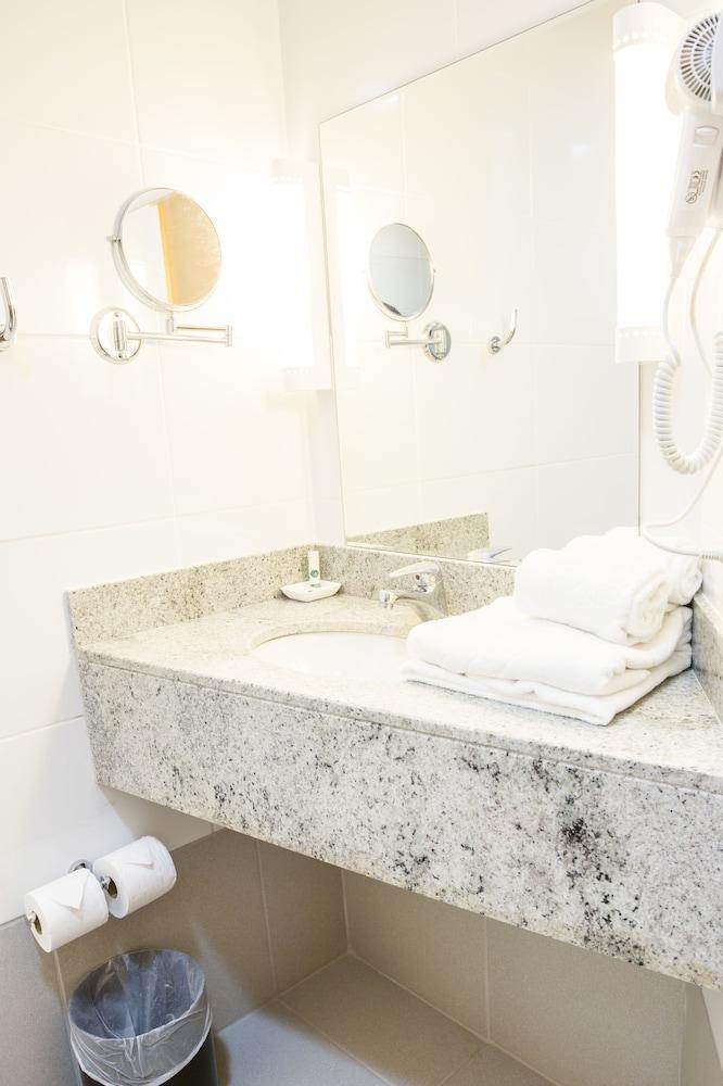 San Diego Express Barro Preto