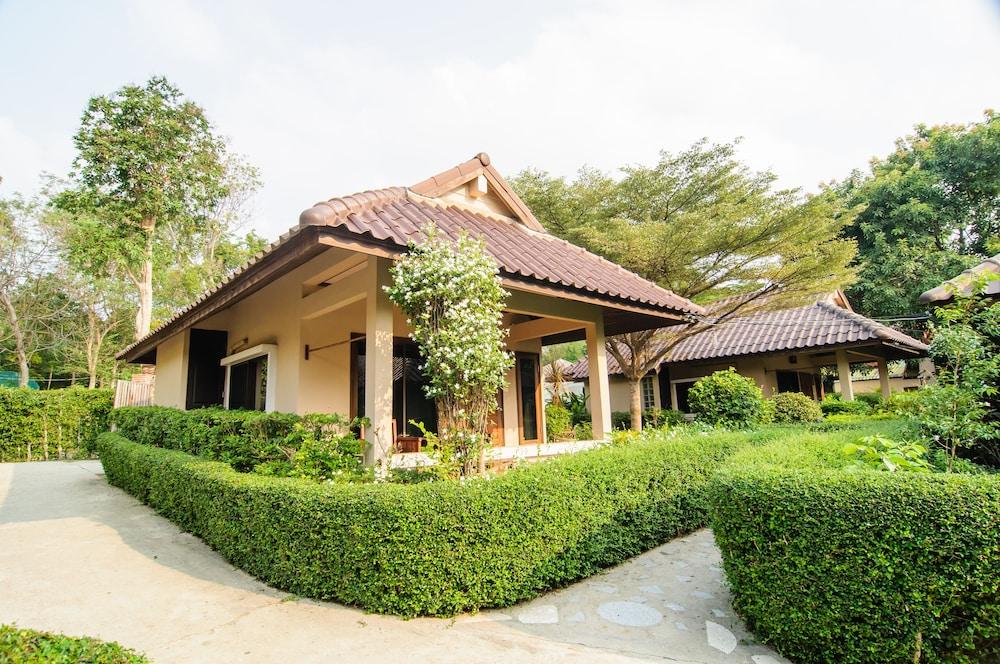 Ao Cho Grandview Hideaway Resort