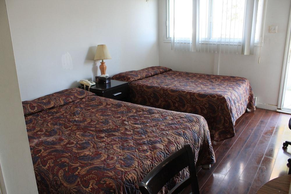 Grand Motel Saint-Hubert