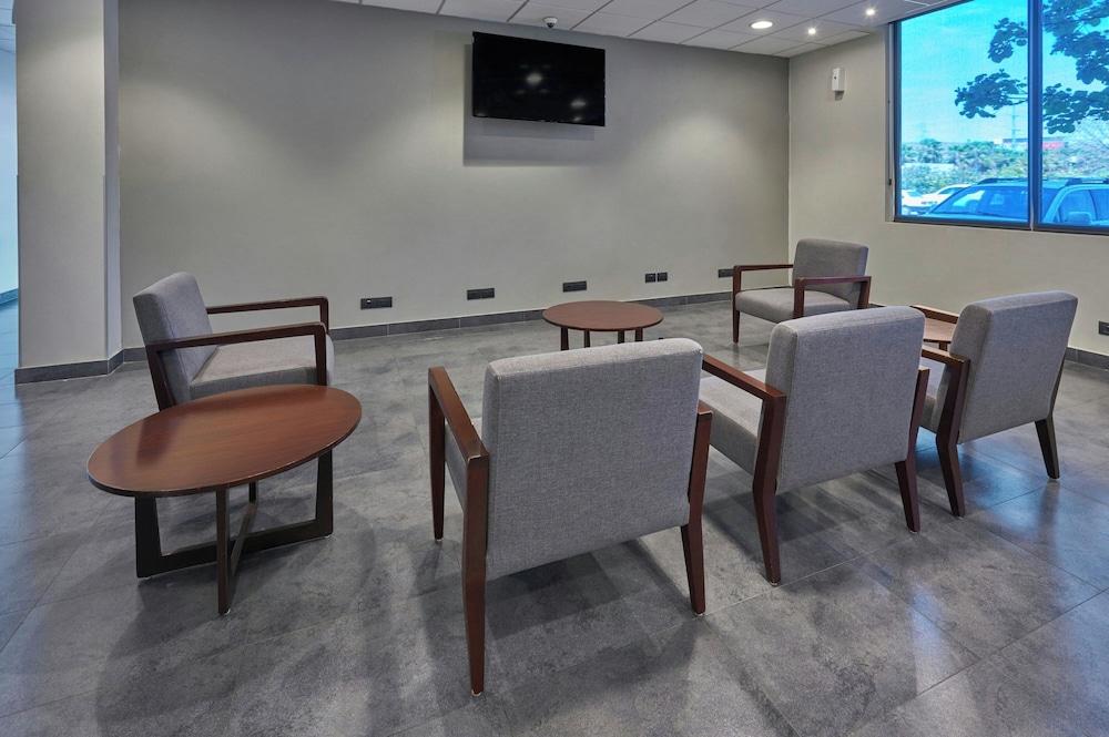 City Express by Marriott Ciudad de México Plaza Central