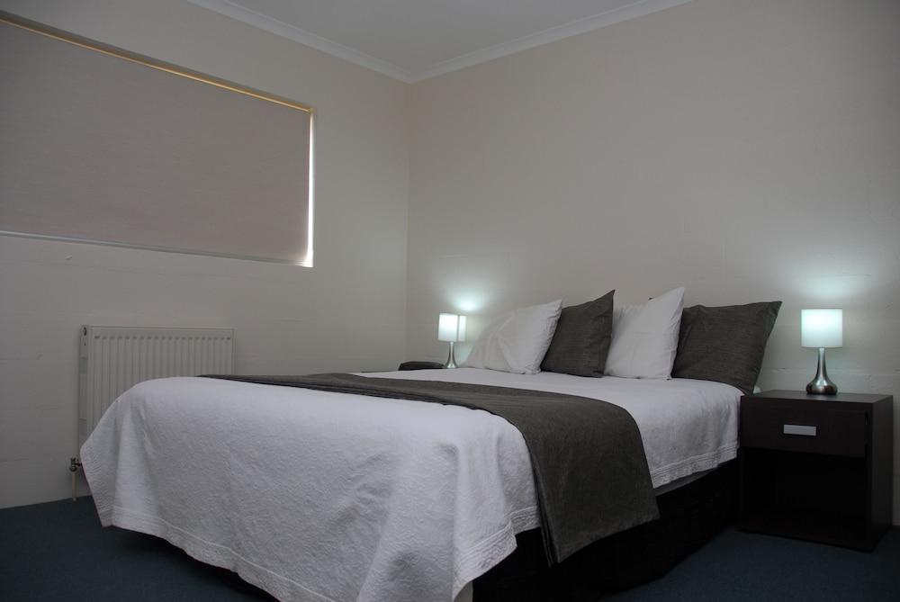 Summit Ridge Alpine Lodge