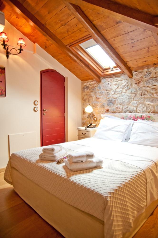 Archontiko Hatzipanayiotis