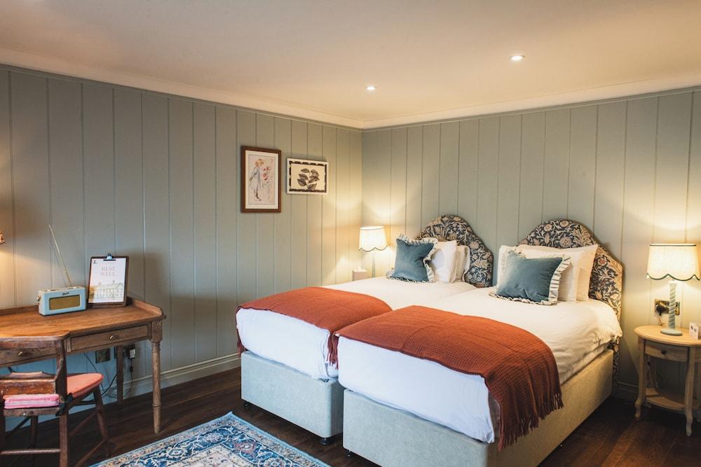 Bel & The Dragon Odiham