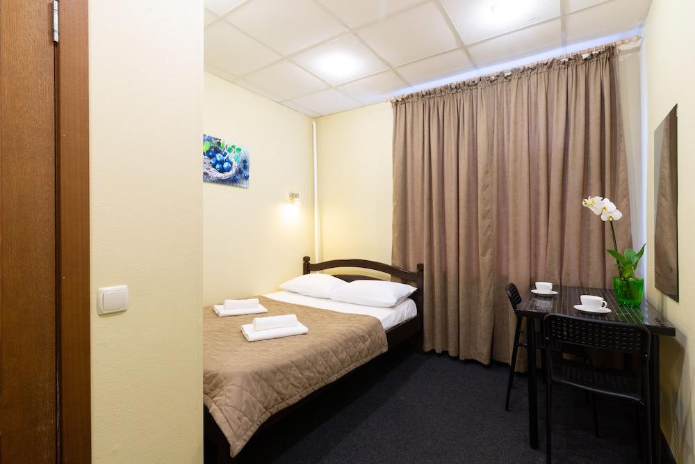 Mini Hotel Kashirskiy - Hostel