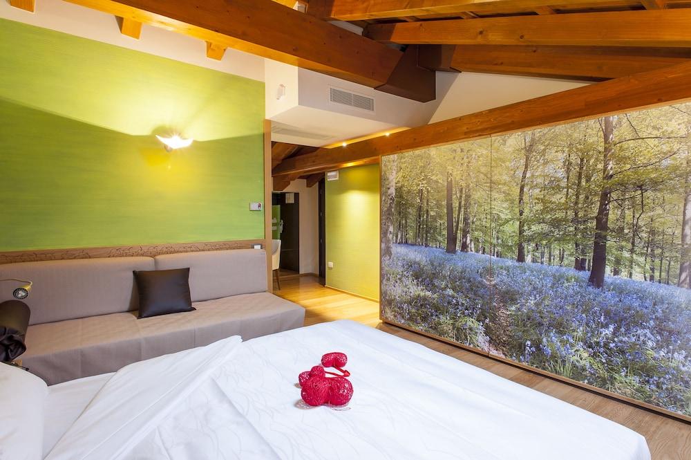 Elliot Osteria e Dormire in collina