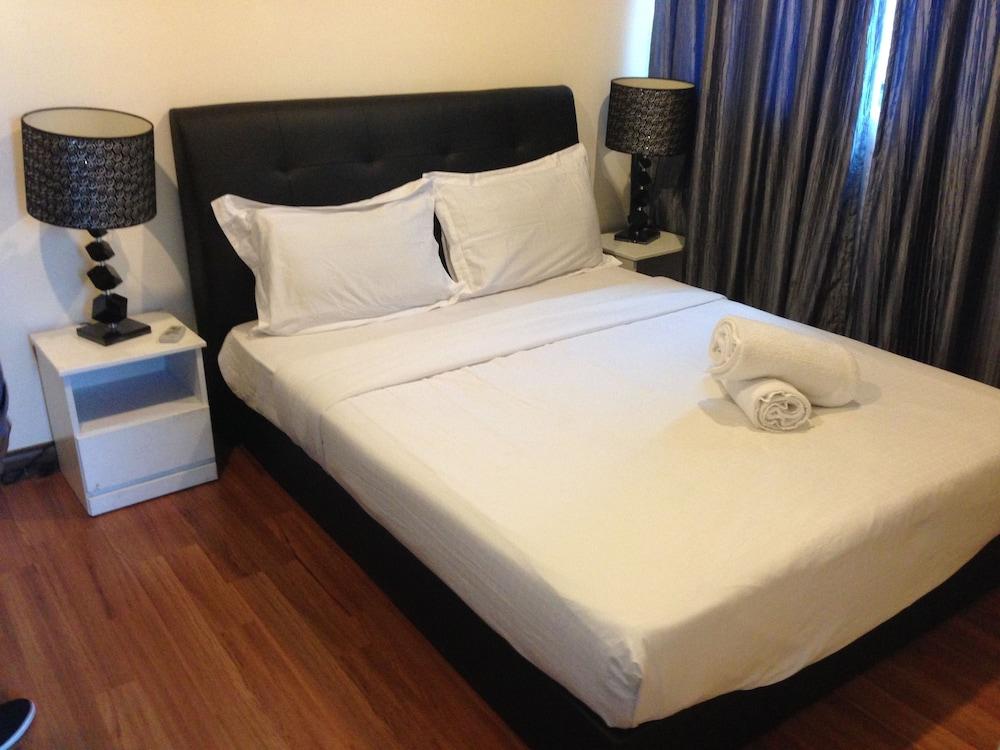 Luxury Service Suite At Taragon KL