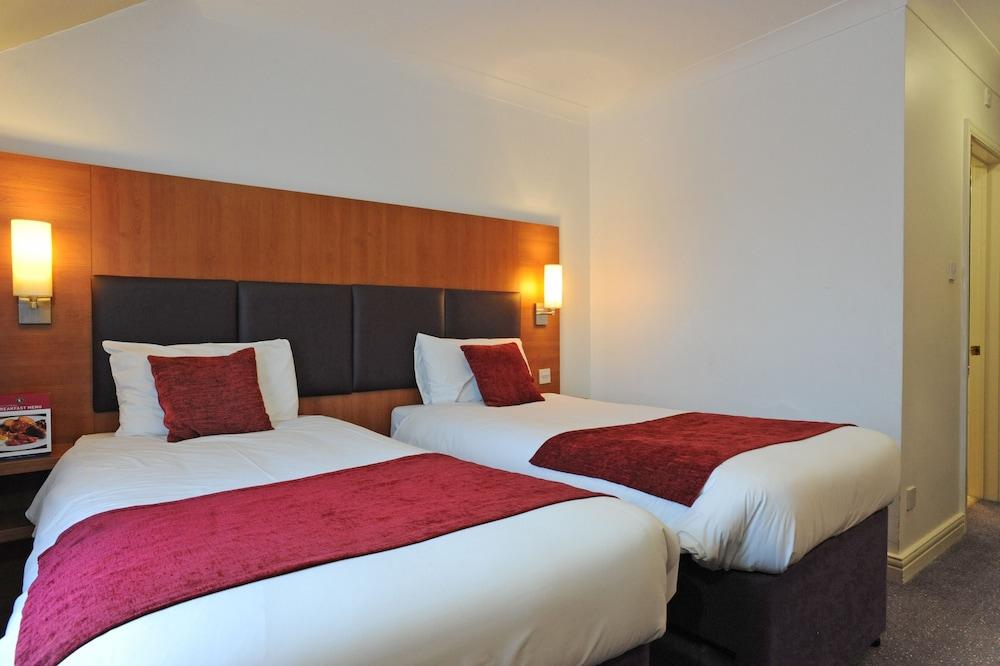 Cross Keys Hotel by Greene King Inns