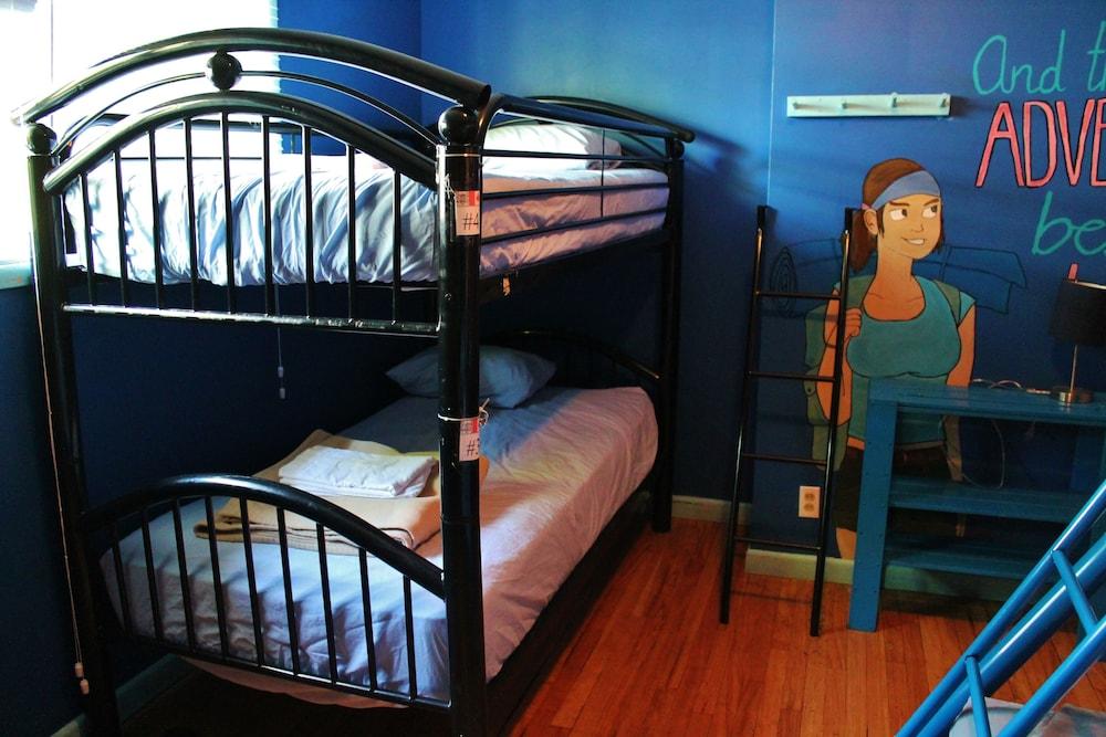 Kelowna International Hostel