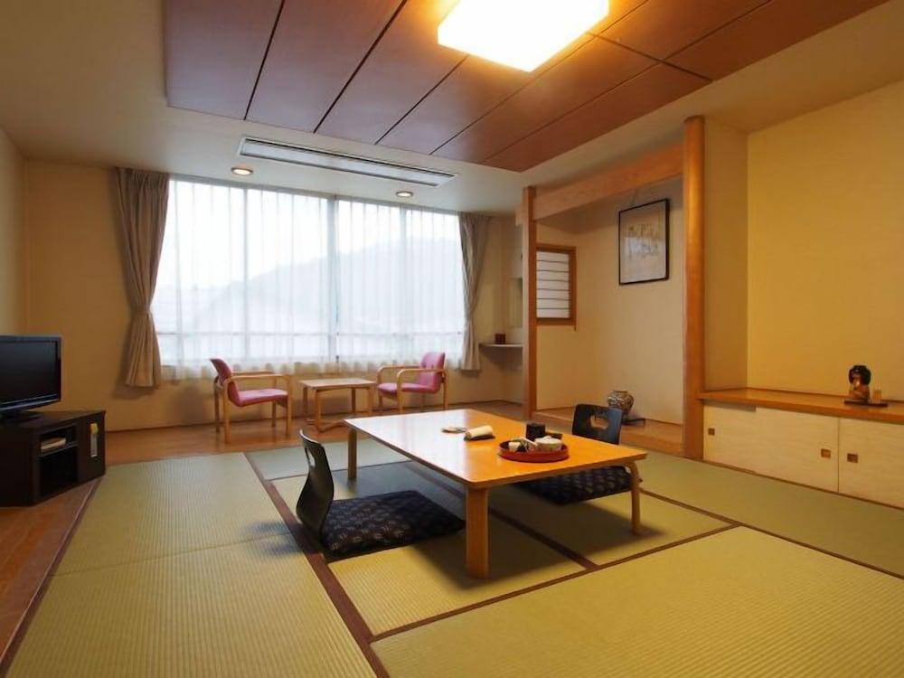 Tofuya Ryokan