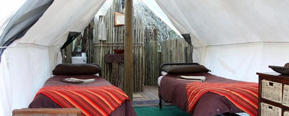 Quatermain's 1920's Safari Camp - Amakhala Game Reserve