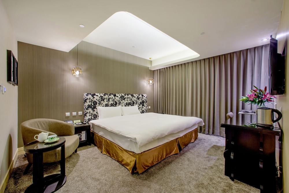 Stay Hotel - Taichung Yizhong