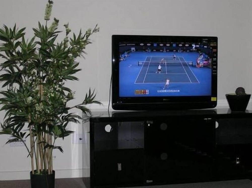 Insaa Serviced Apartments Dandenong