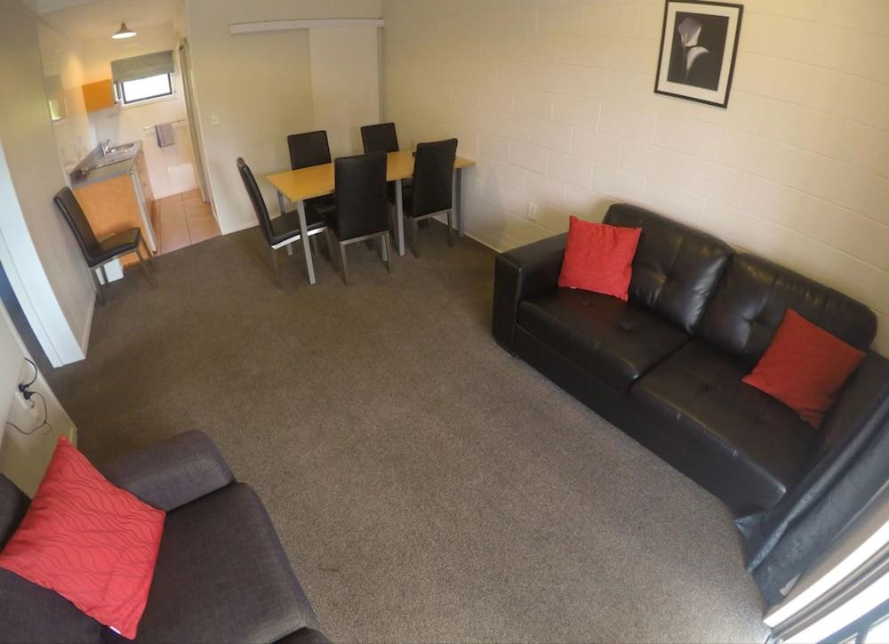 Mt Aspiring Holiday Park