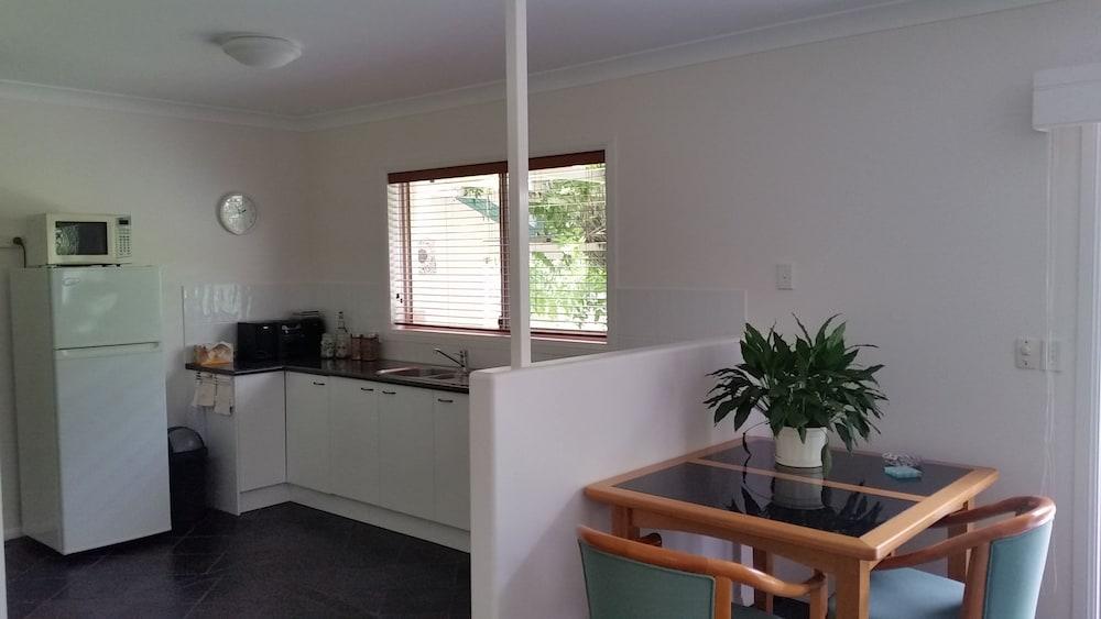 Mescal's at Pampoolah B&B