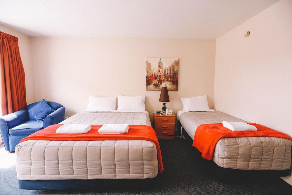 Addington Stadium Motel