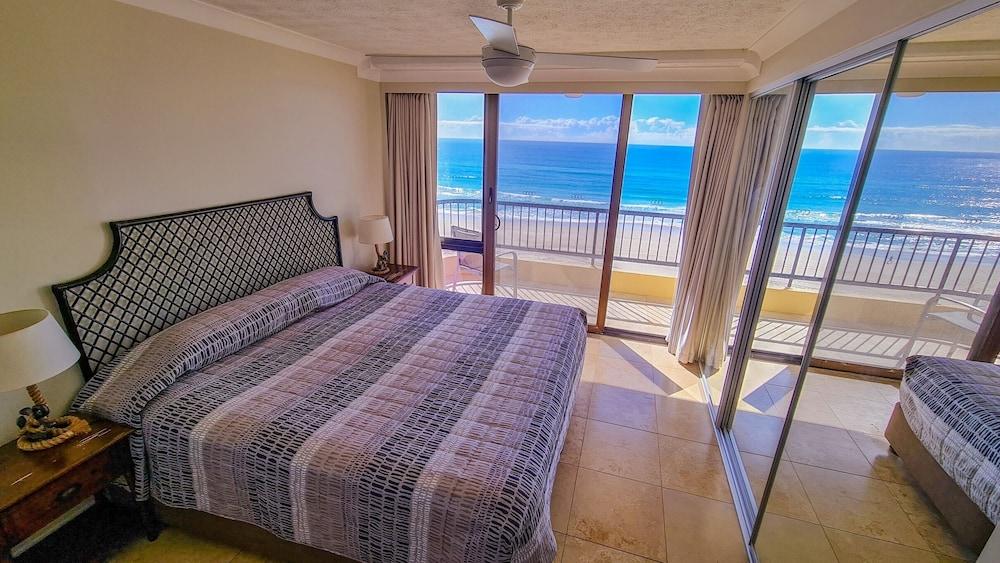 Pelican Sands Beach Resort