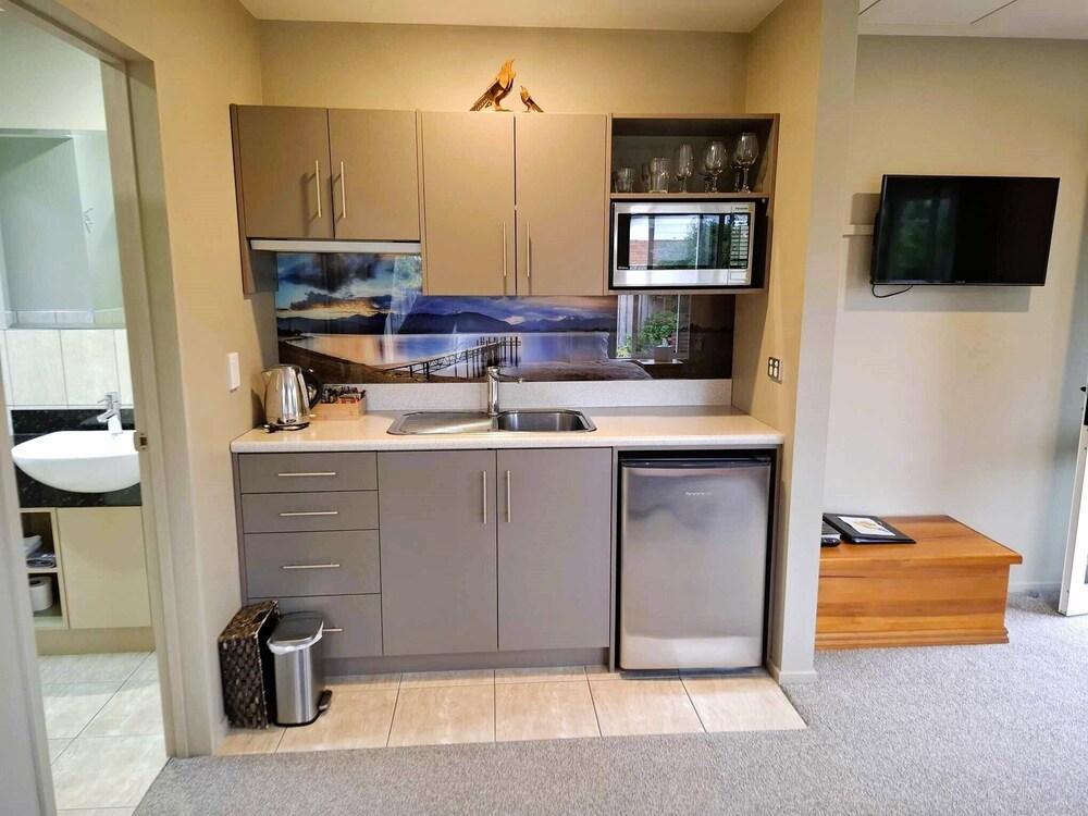 Blue Ridge Studios and Bed & Breakfast