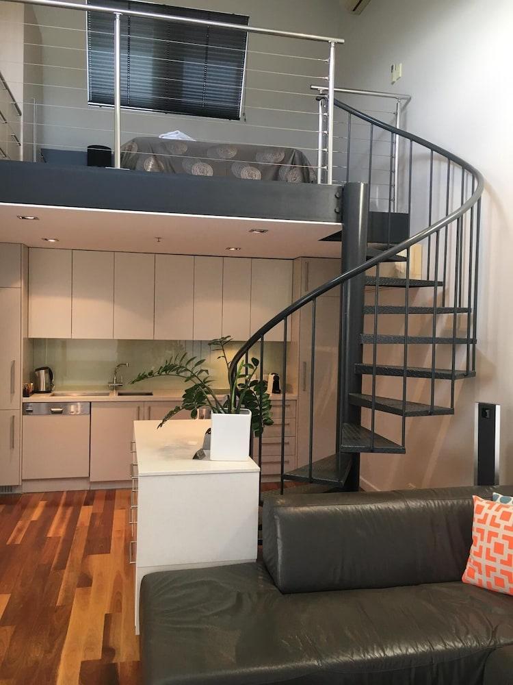 Semaphore Blue Apartments