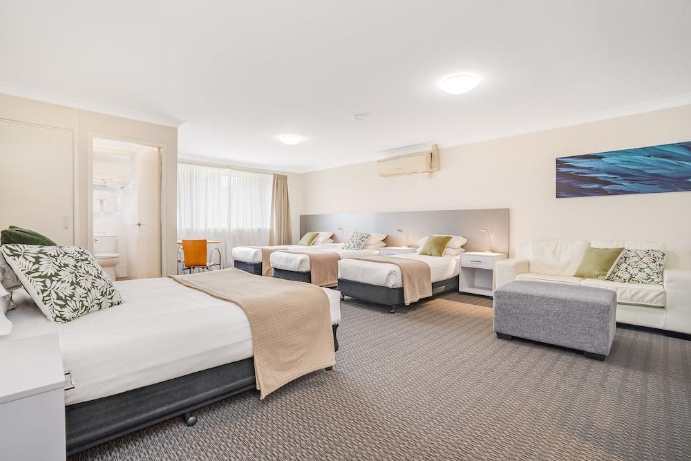 Cosmo Motel Adamstown