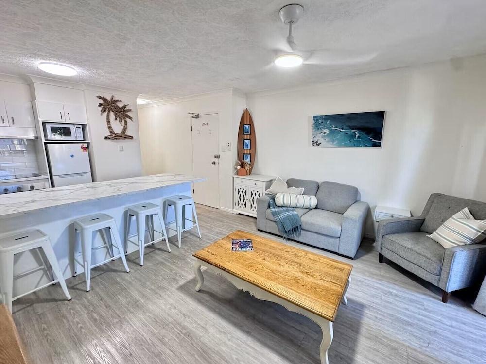 Beaches on Wave Street