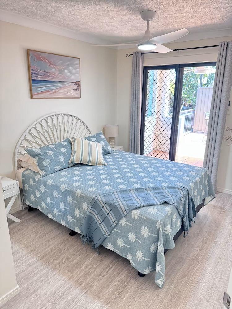 Beaches on Wave Street