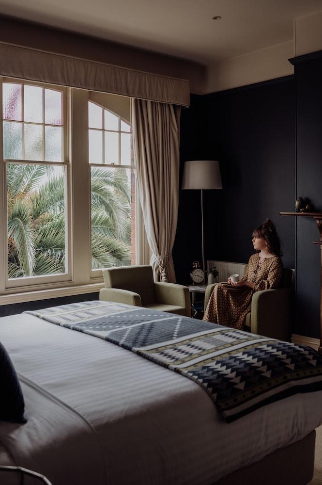 Grande Vue Private Hotel