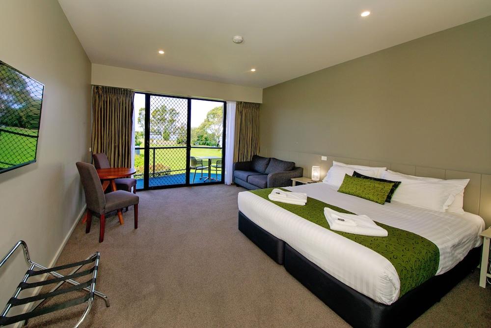 Clubmulwala Resort