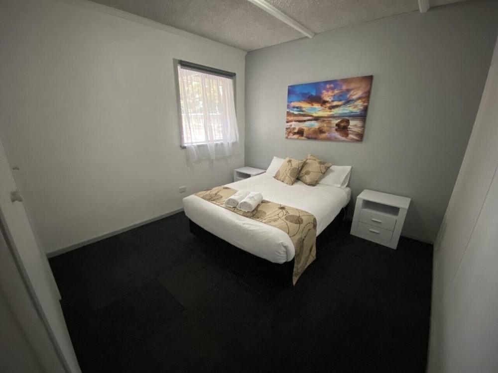 Charlton Motel - Victoria