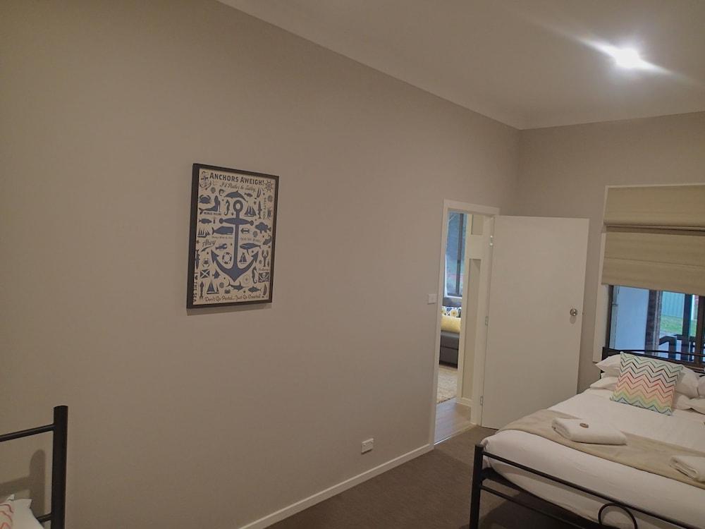 Dungowan Waterfront Apartments