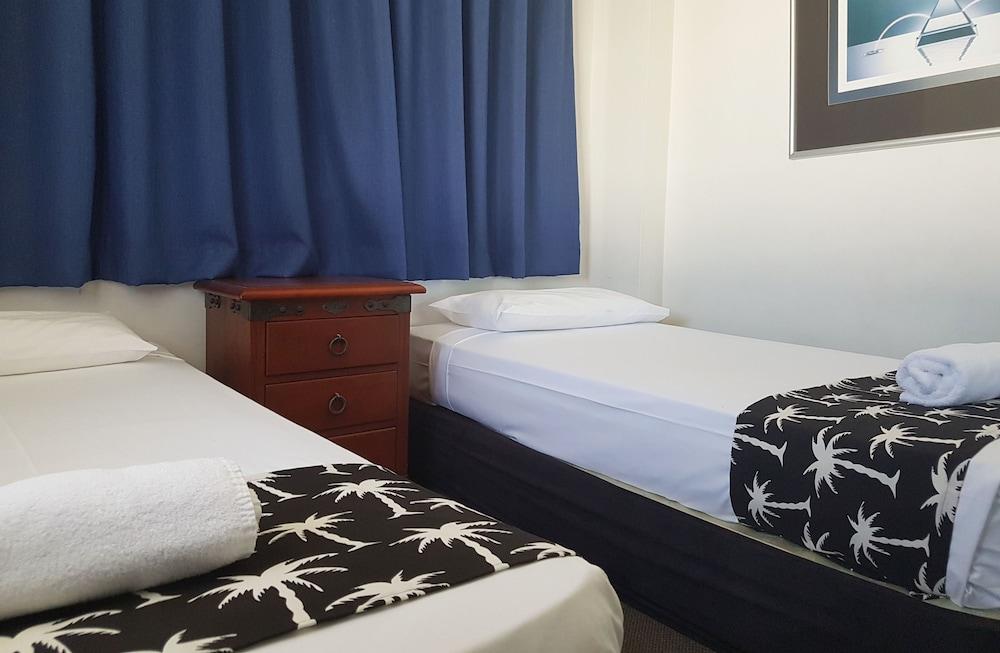 Surfers Horizons Resort