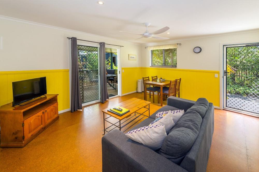 Safety Beach Ocean Bungalows