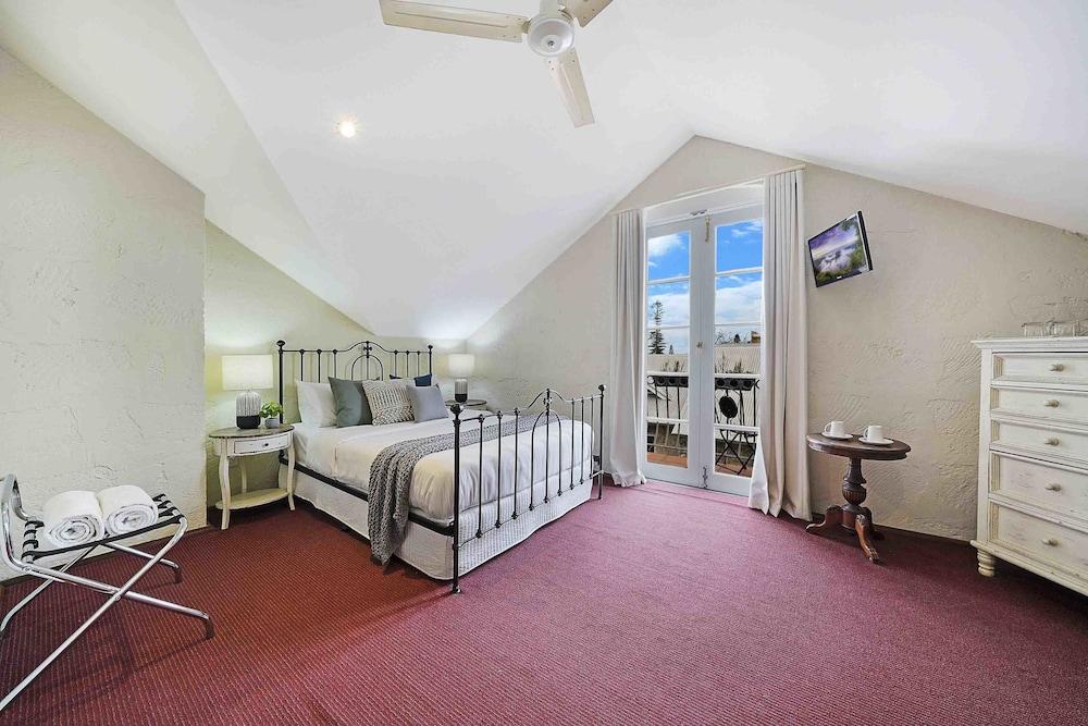 Port Mill Bed And Breakfast