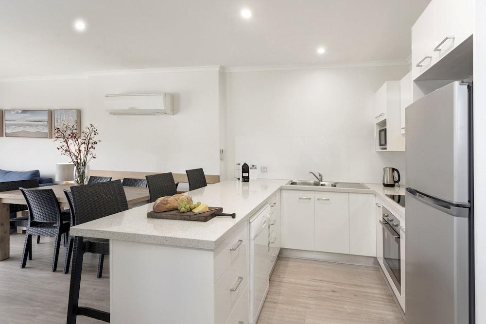 Captains Cove Waterfront Resort