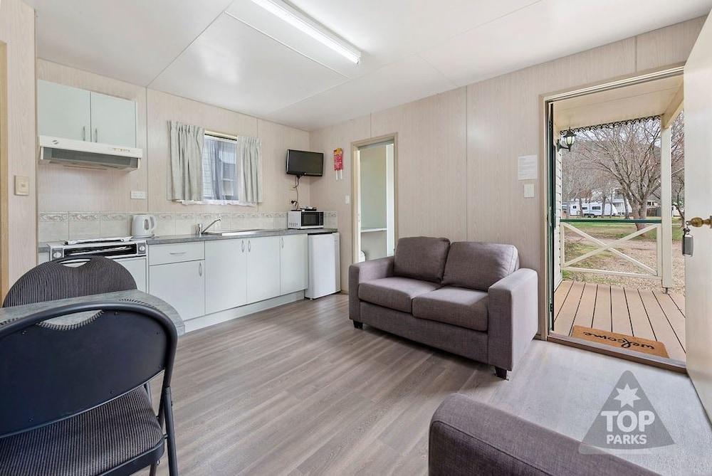 Porepunkah Pines Holiday Park