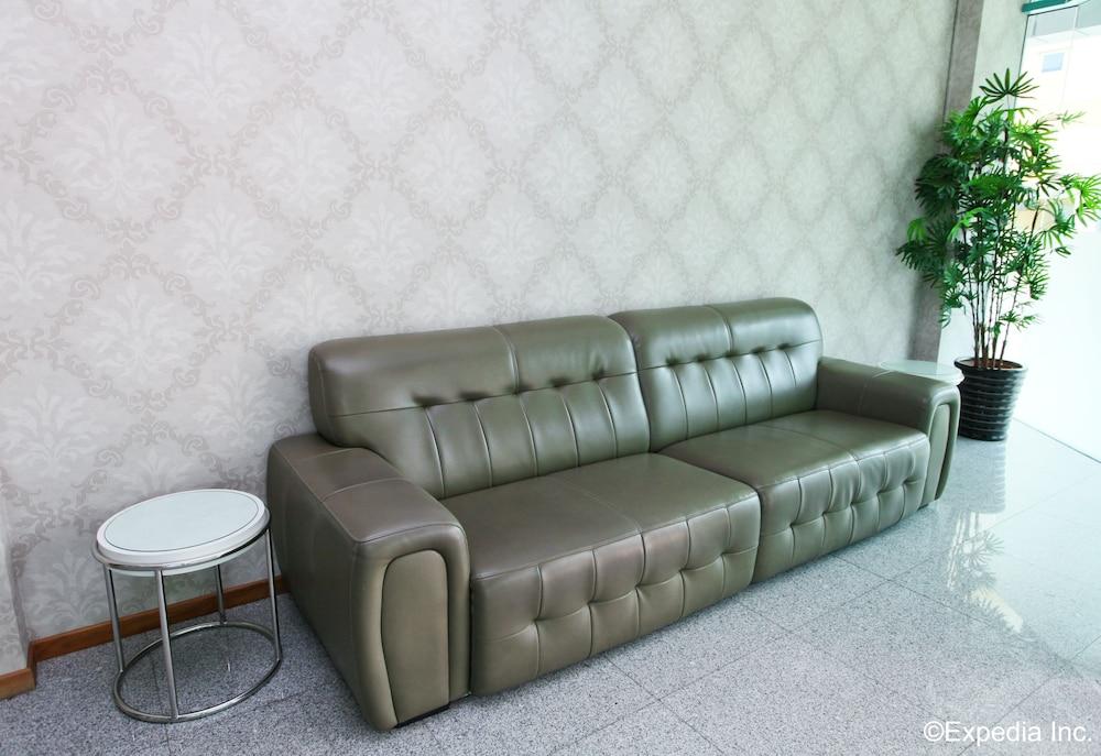 The Quay Hotel West Coast