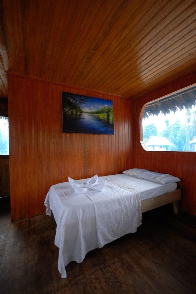 Amazon Sunrise Lodge & Expeditons