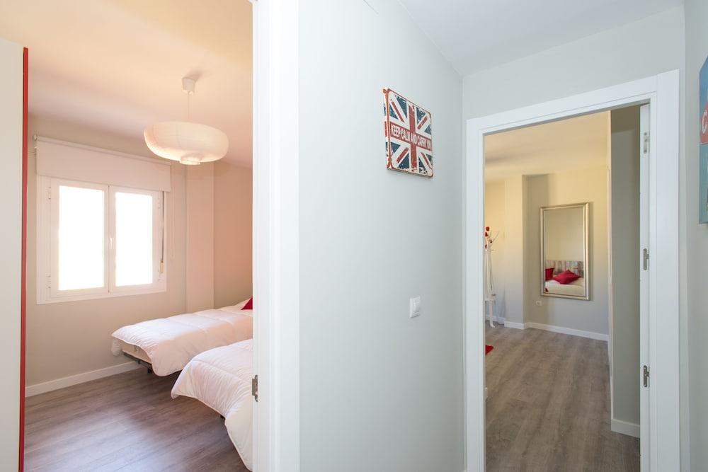 The Zentral Suites & Apartments