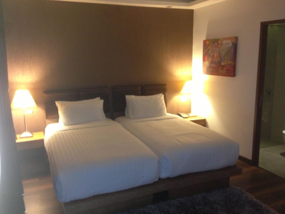 Action Point Fitness Resort