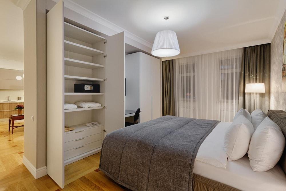 Apartments CITYHOTEL