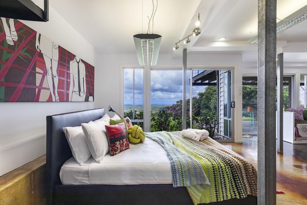 Mapleton Falls Accommodation