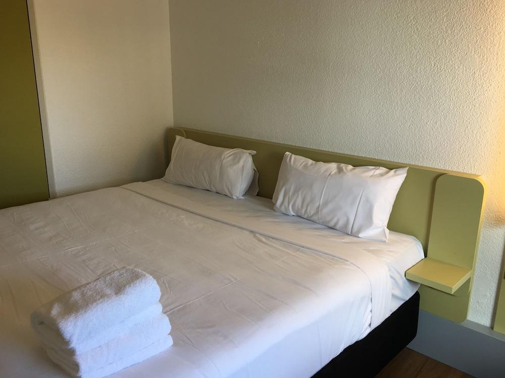 Ibis Budget St Peters