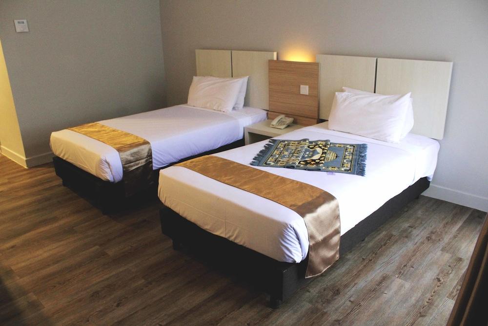 The Grand Beach Resort Port Dickson