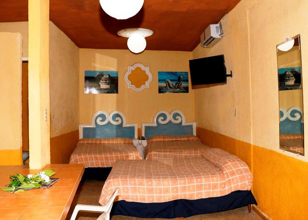 Hotel Suites Elia Noemi