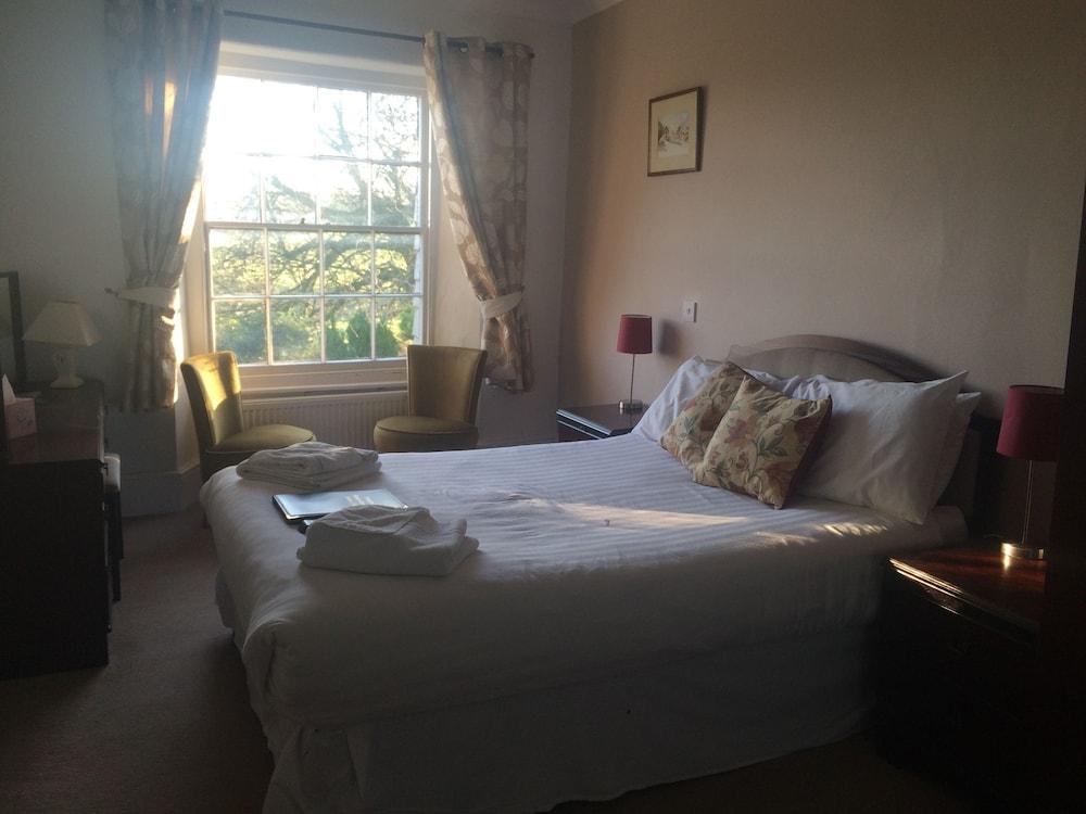 Trimstone Manor Country House Hotel