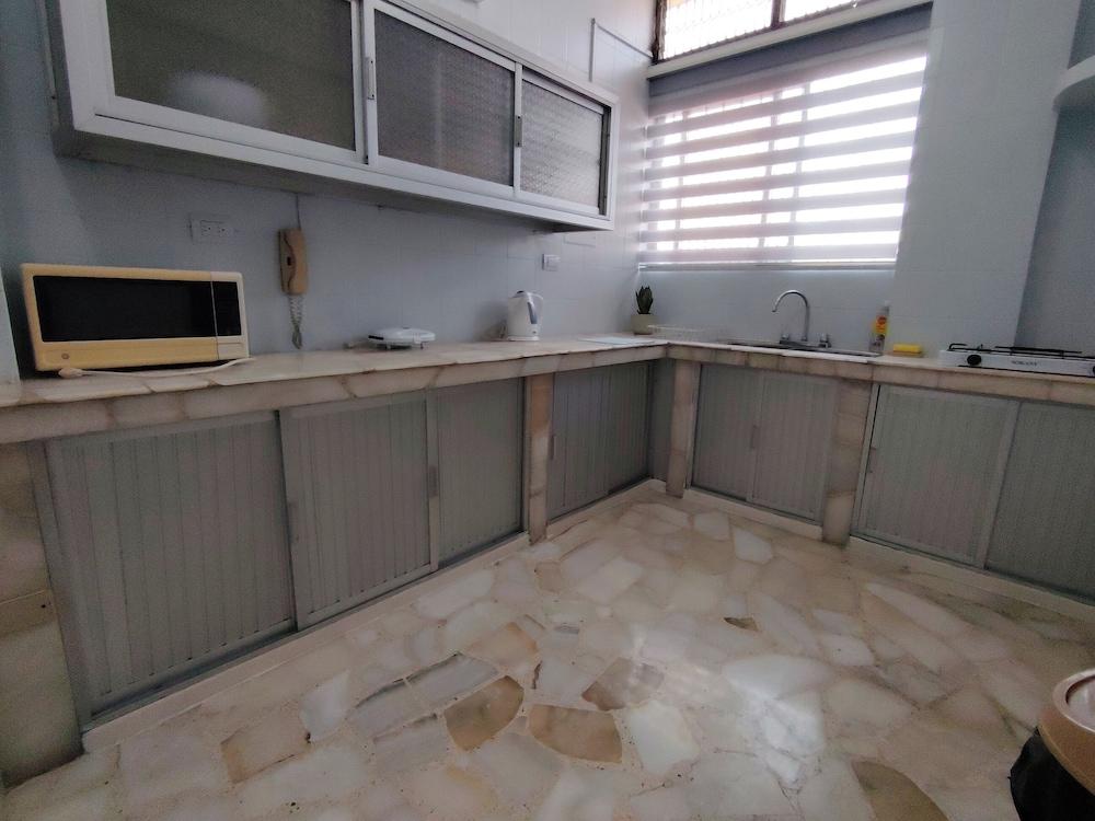 Del Sol Suites & Apartments